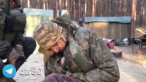 Fighters of the "🅾️tvazhnye" group stormed the Ukrainian positions and captured three prisoners
