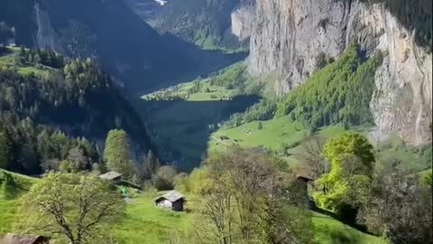 Breathtaking Train Ride in Switzerland🇨🇭 Lauterbrunnen Valley, Switzerland