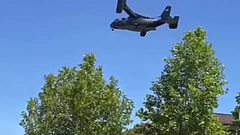 Military landing in suburban neighbors in Larksper California