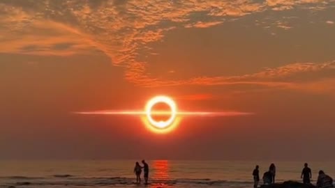 Sunset looks like black hole