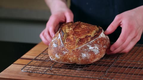 EASY SOURDOUGH BREAD RECIPE | TARTINE BASIC COUNTRY BREAD