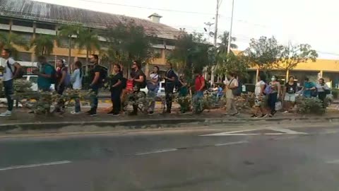 Video: filas “interminables” es el panorama de este viernes en Transcaribe