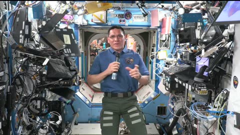 Astronaut Frank Rubio Calls NASA Leadership From Space (NASA Broadcast)