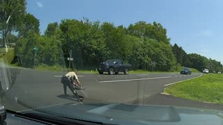 Virginia Deputy deploys spike strip to stop high-speed car chase