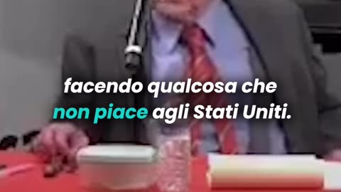 Michael Hudson: USA non pagheranno mai debito perché è in dollari e li stampano loro