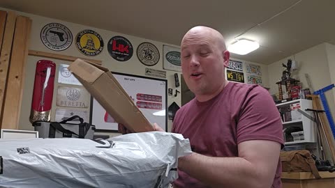 TGV² Garage Gun Talk: Unboxing my new range bag & a surprise package from Browne Works, Inc!
