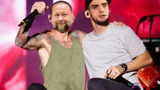[AI] Alex Jones and Ben Shapiro sing "Waiting For The End"