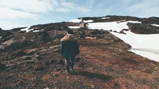 DOG SLEDDING IN THE ARCTIC - HANINVAN June 2017