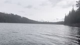 Blue Bay Campground Dock & Boat Launch Area – Suttle Lake – Central Oregon – 4K