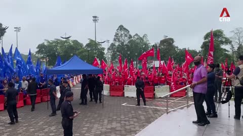 Malaysia GE15: Supporters show up in force at nomination centres
