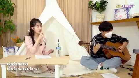IU (아이유) singing 'Dolphin' by OH MY GIRL_Cut