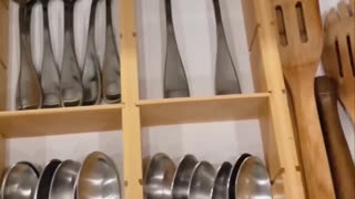 Organize Kitchen Utensils in the drawer easily!