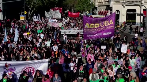 Argentina election fight brews over women's rights