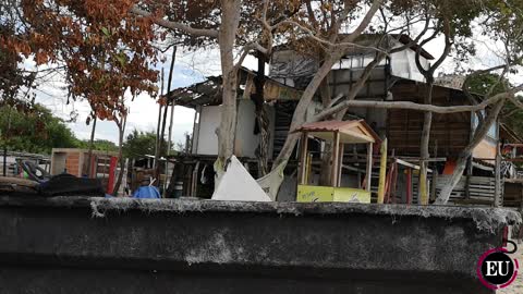 Víctimas de incendio en Playa Blanca piden ayudas
