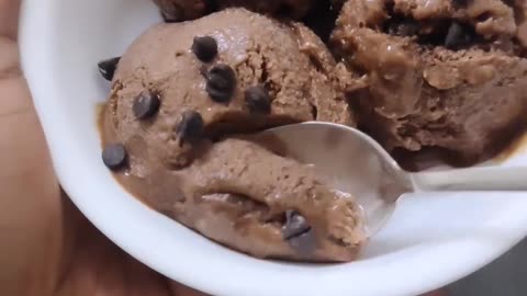 Easy to making banana Chocolate ice cream 😱😲#dessert#shortvideo#viral
