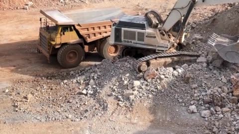 It is said that this driver on the construction site drives the excavator