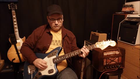 Fender Johnny Marr Jaguar & D-Lab custom Radio Amp