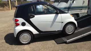 Smart ForTwo Unload from Outlaw RV