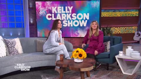 Sandra Bullock And Kelly Clarkson Can't Stop Laughing During Interview