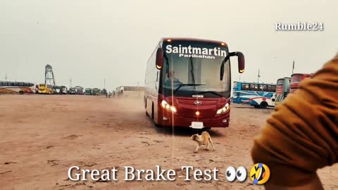 Great brake test 👀🤣