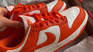 750Kicks Unboxing: Nike Dunk Low Syracuse with @Lizbentvelzen Style Outfits Kicks OOTD Dunks Sneaks