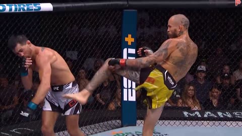 Charles Oliveira vs Islam Makhachev | FREE FIGHT | UFC 294