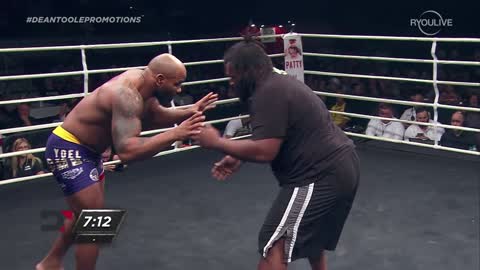 YOEL ROMERO vs CHRIS BARNETT HEAVY Super Fight