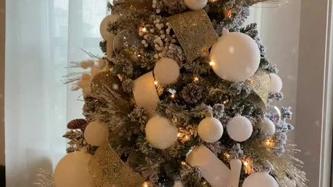 Christmas wonderland decor. Christmas tree decorations idea