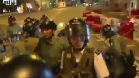 How Hong Kong Police treat the old people!