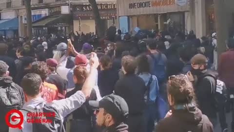 Mobs of far left extremists are currently smashing up Paris - Media Turns Blind Eye
