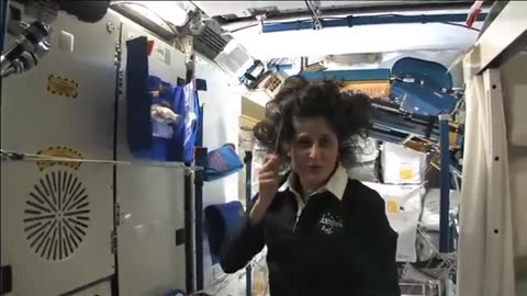 ISS tour: The kitchen, bedrooms and the latrine / space / technology