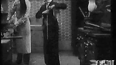 58.[1916][Chaplin] - The Rink