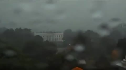 White House Struck By Lightning!