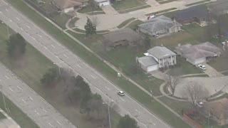 Wild Police Chase Goes Through Front Yards...The Ending On This One... WOAH!!!