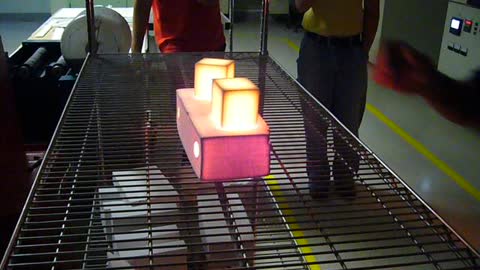 Scientist Heats Space Shuttle Tiles At 2000 Degrees, Then Touches Them With His Bare Hands