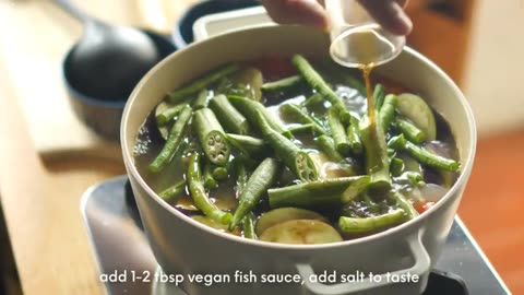 Make this Filipino Sour Soup for a comforting meal! | Filipino Tofu Veggie Sinigang Recipe