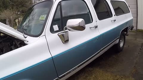 We go buy a 91 suburban, you won't believe what the owner has in the garage