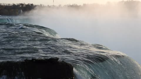 niagra waterfalls !!!!!