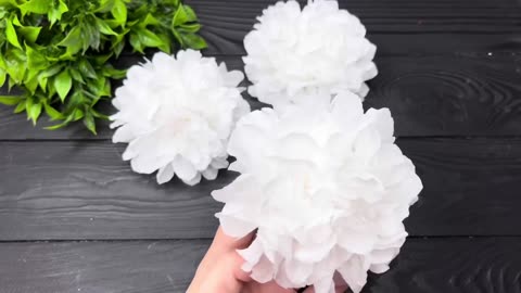 How to make Easy Tissue Paper Flowers DIY Paper
