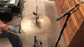 14" Zildjian New Beat Hi Hats