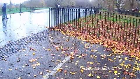 Finding money at marble arch london