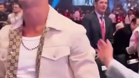 Cristiano Ronaldo at the boxing tonight between Tyson Fury and Oleksandr Usyk🧐 🇵🇹