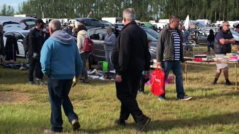 Car Boot Sale Goers Disregard Social Distancing Guidelines