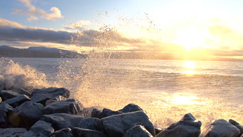 Beautiful Ocean Waves