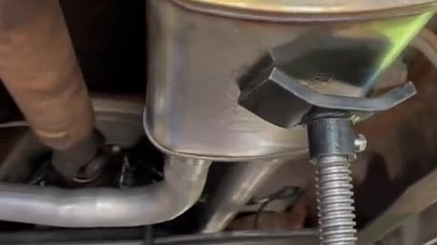 Automobile exhaust pipe welding