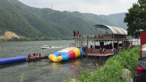 Water Leisure in Korea-Blob Jump-3