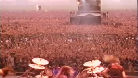 Metallica - Enter Sandman Live Moscow 1991