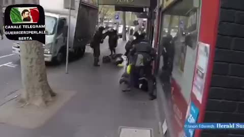 Poliziotti criminali in Australia
