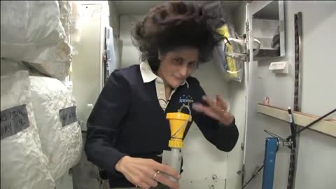 ISS Tour: Kitchen, Bedrooms & The Latrine