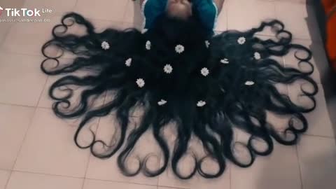 Wow, beautiful hair.